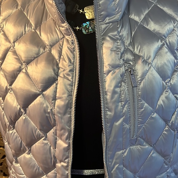 Calvin Klein vest gently use size large - Picture 3 of 6